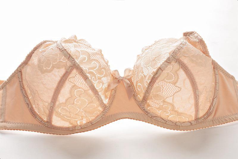 Koronkowy biustonosz plus size
