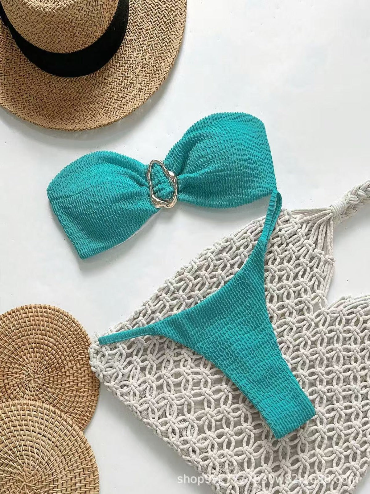 Strój kąpielowy bandeau bez ramiączek z ozdobną klamrą