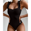 Prążkowane body z falbanką - Luxurie