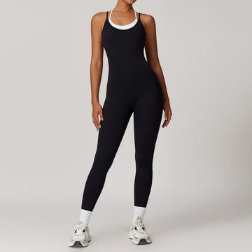 Kombinezon sportowy damski na ramiączkach – elastyczny i stylowy