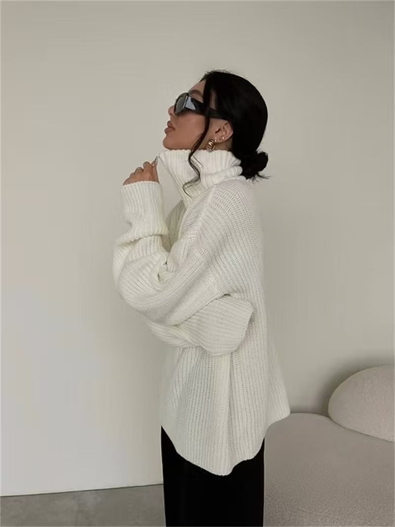 Sweter z wysokim kołnierzem na zamek – nowoczesny minimalizm i wygoda