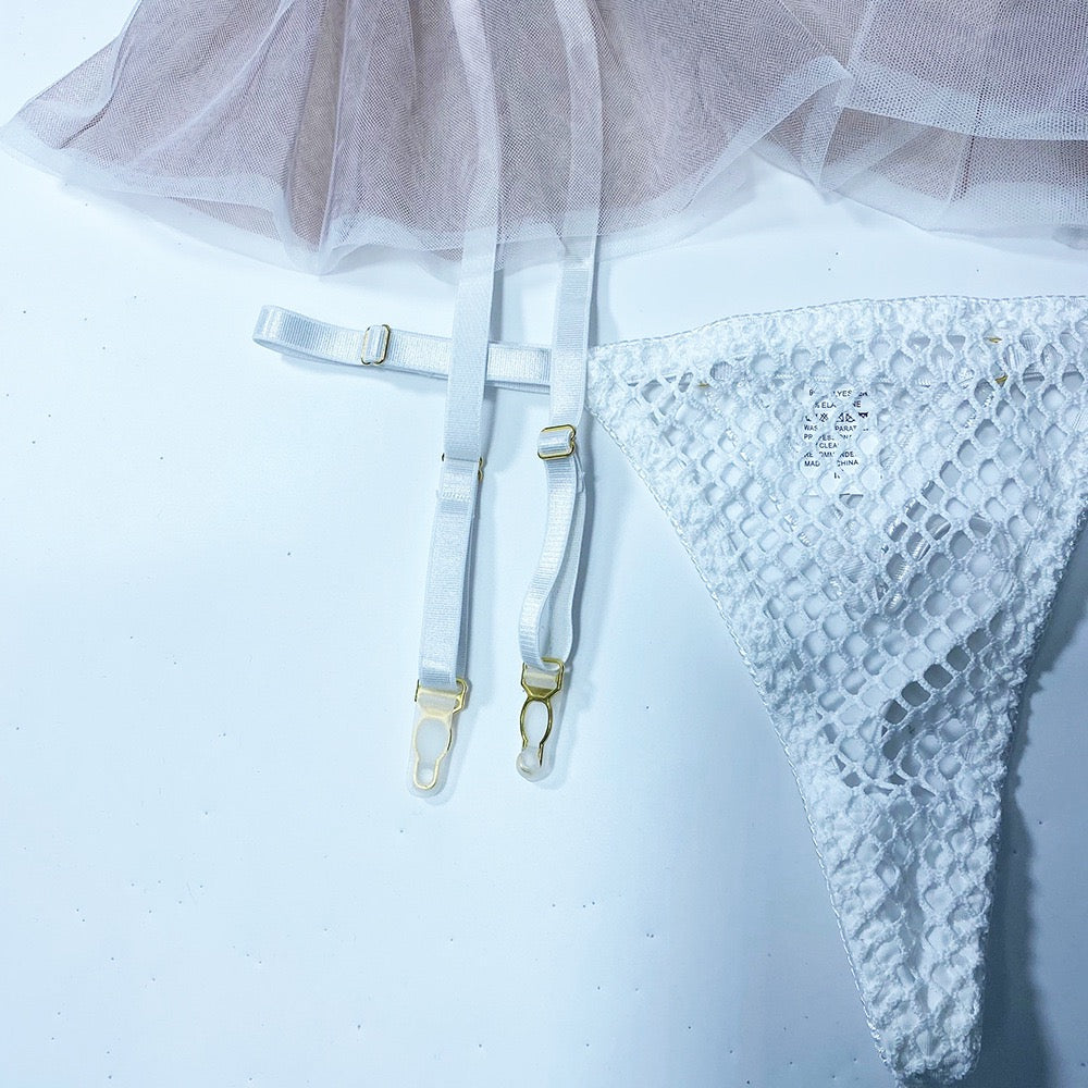 Dziewczęcy komplet bielizny z falbanką w tali