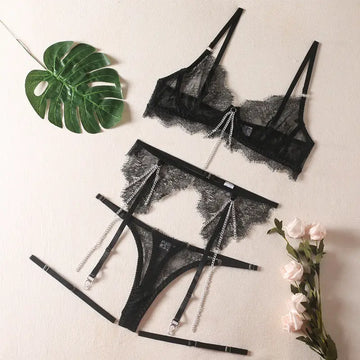 Zmysłowy zestaw koronkowy z błyszczącymi akcentami - Black / L - Bielizna damska